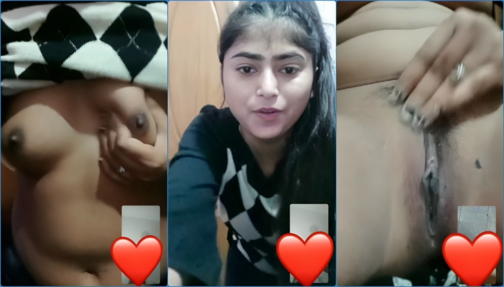 Beautiful Sexy Girl Showing